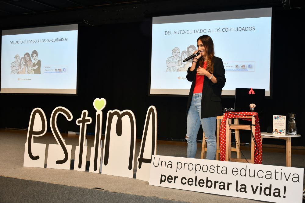 El lleure aposta per formar monitores i monitors en benestar emocional