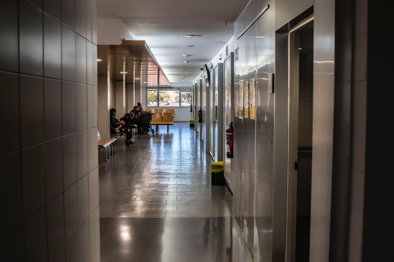 Rebombori sindical en el sector sanitari davant les “rebaixes” d’estiu anunciades per la Generalitat